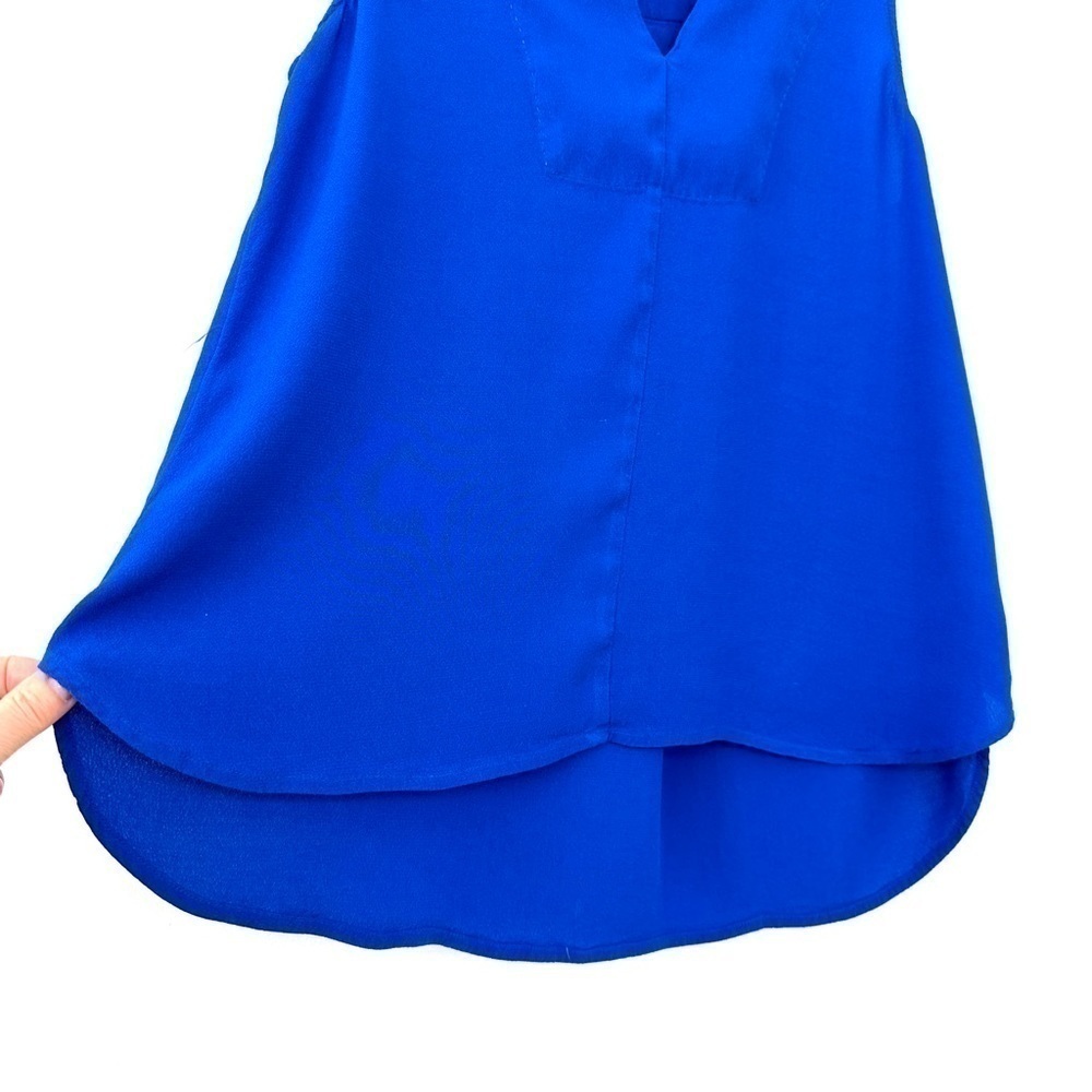Madewell tank top with v-neckline, loose fitting, high low hemline - Picture 4 of 9